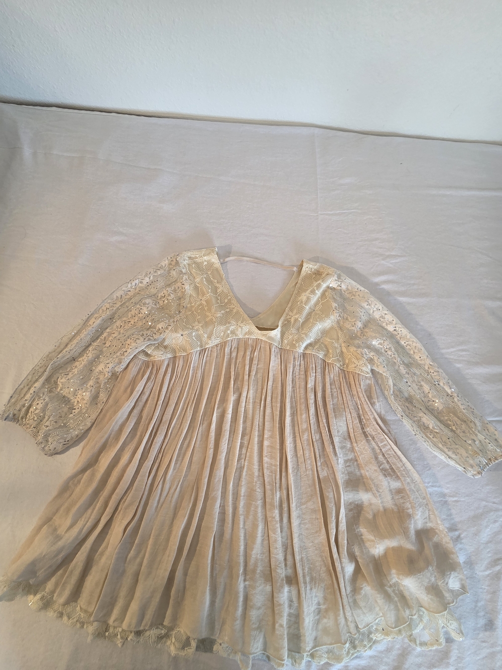 Paisley Vine Boho Ivory Lace Pleated Flowy Dress Top/Dress. Size 1XL